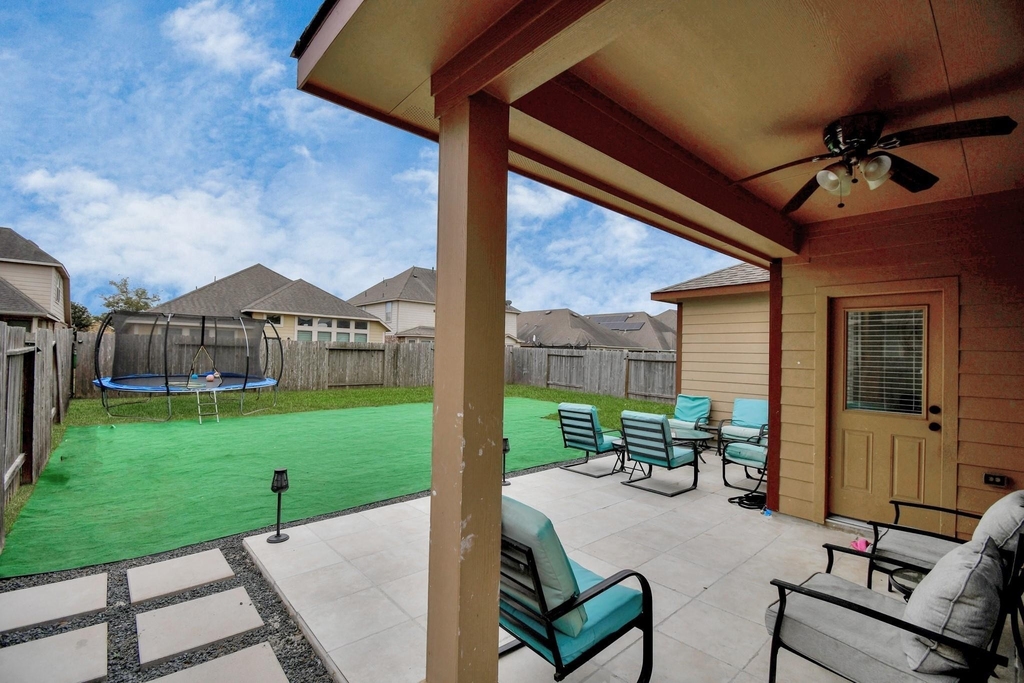 24723 Heirloom Lane - Photo 2