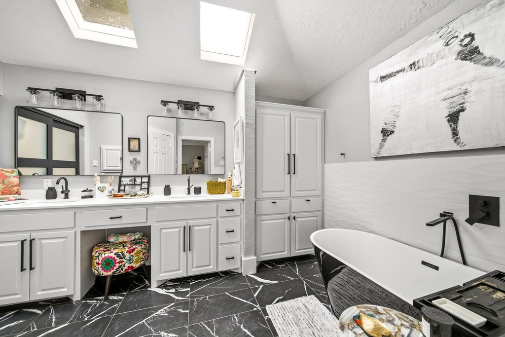 906 Maple Branch Lane - Photo 11