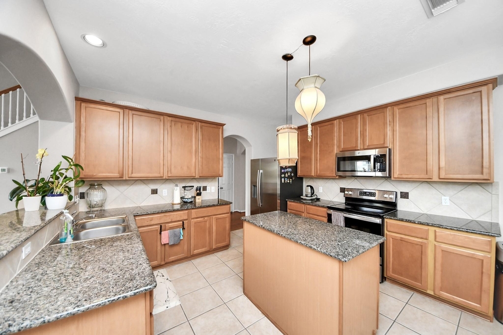 23822 Wispy Way - Photo 17
