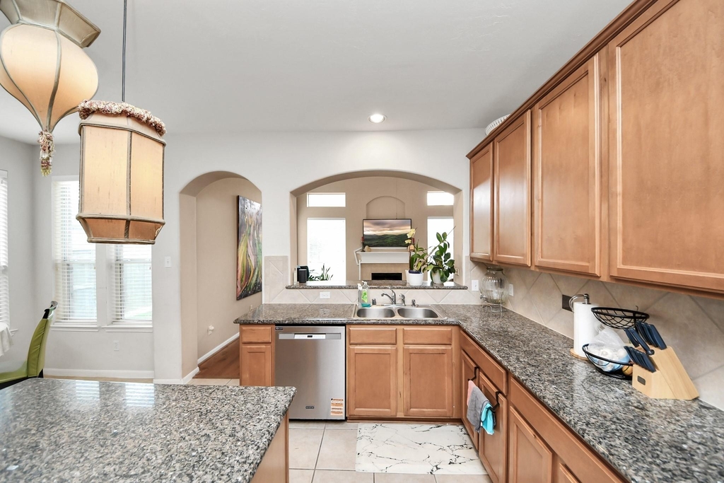 23822 Wispy Way - Photo 15