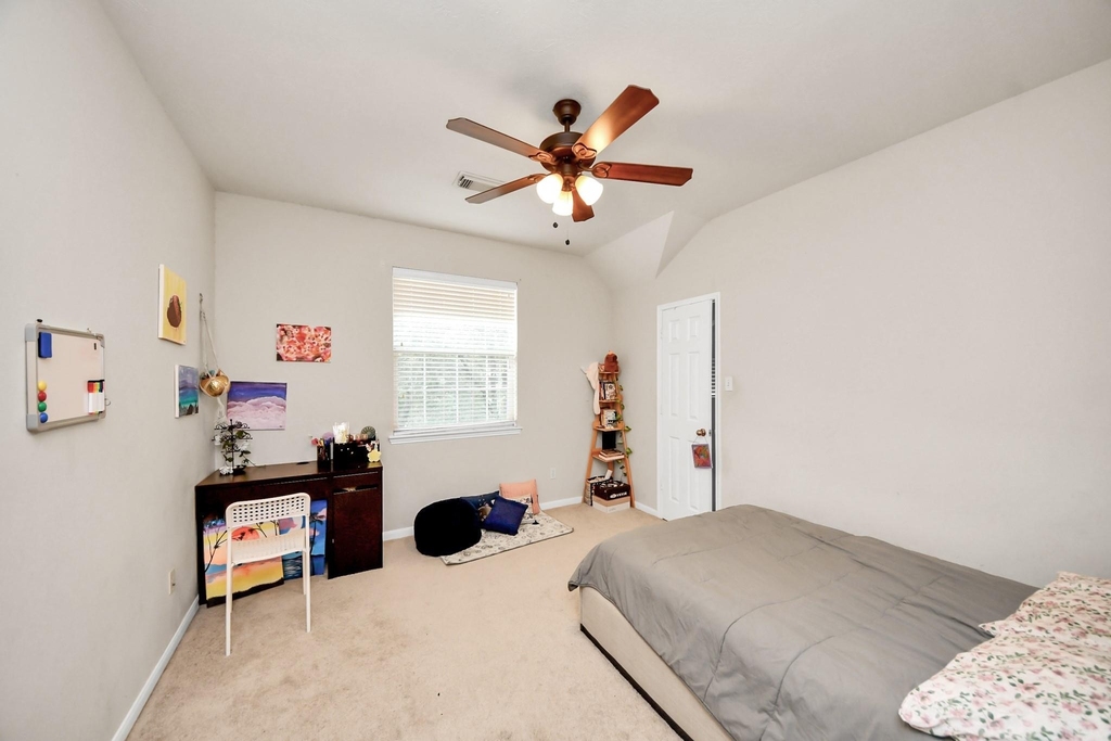23822 Wispy Way - Photo 32