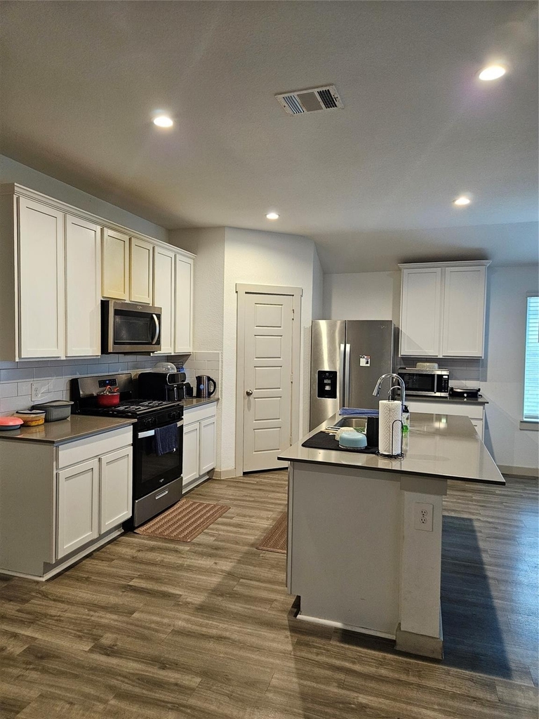 7831 Murciana Drive - Photo 7