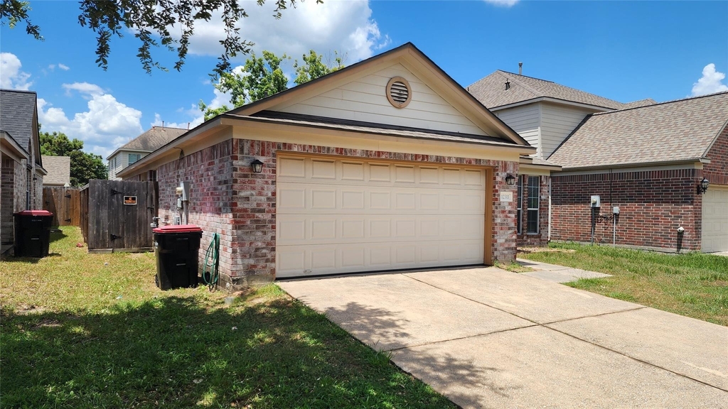 12311 Carriage Oak Circle - Photo 2
