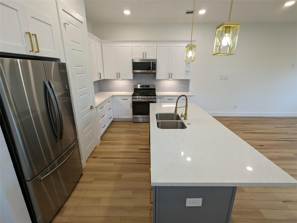 4915 Fisk Street - Photo 12