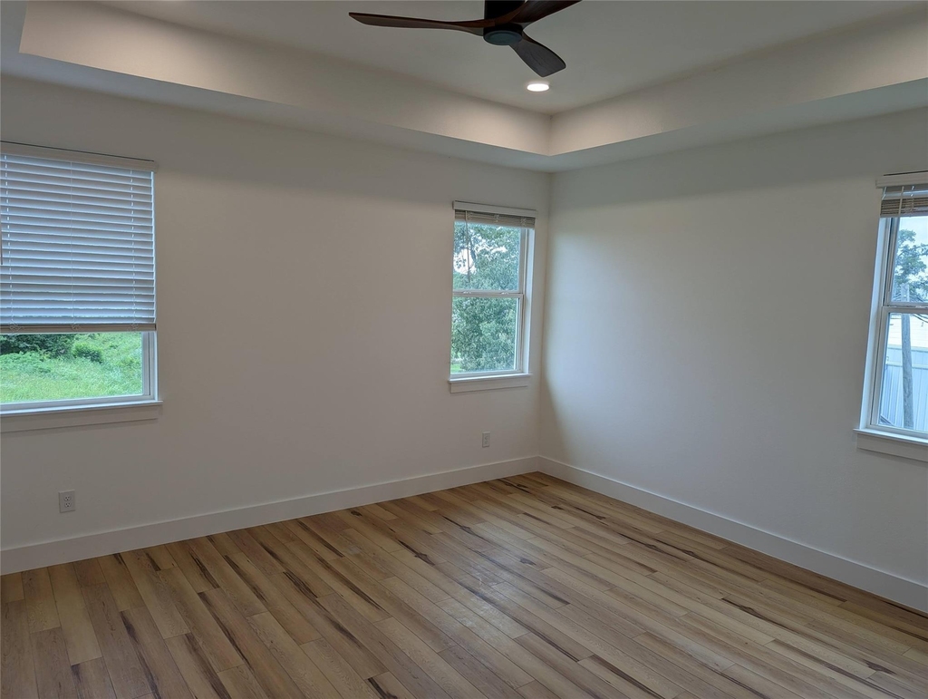 4915 Fisk Street - Photo 29