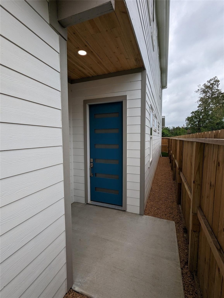 4915 Fisk Street - Photo 2