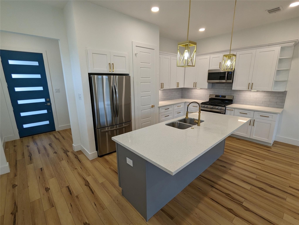 4915 Fisk Street - Photo 14