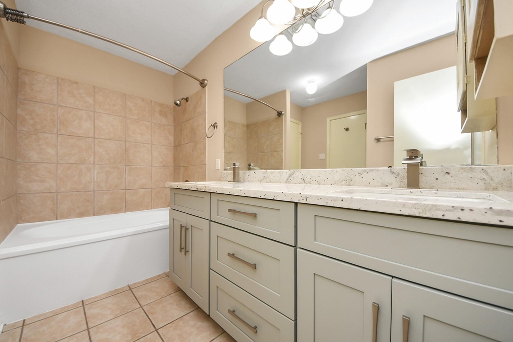 16215 Cypress Trace Drive - Photo 17