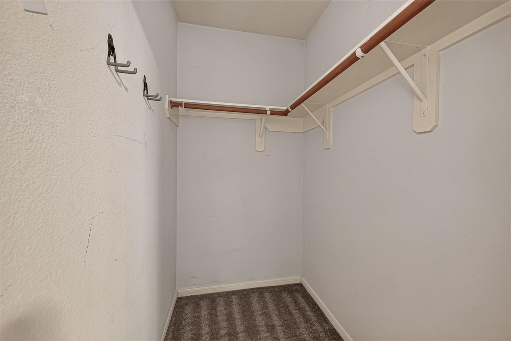 12135 English Brook Circle - Photo 19