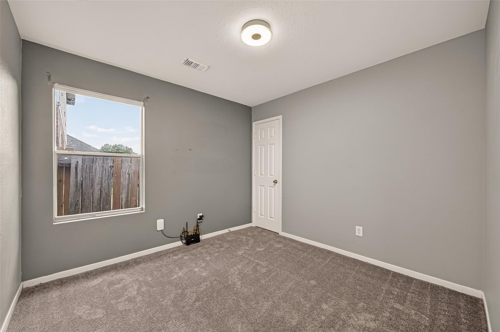 12135 English Brook Circle - Photo 18