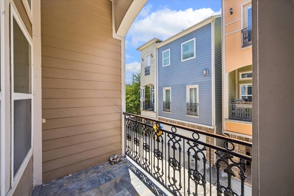 609 Rutland Street - Photo 17
