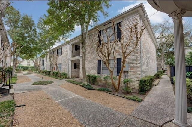 7900 Westheimer Road - Photo 0