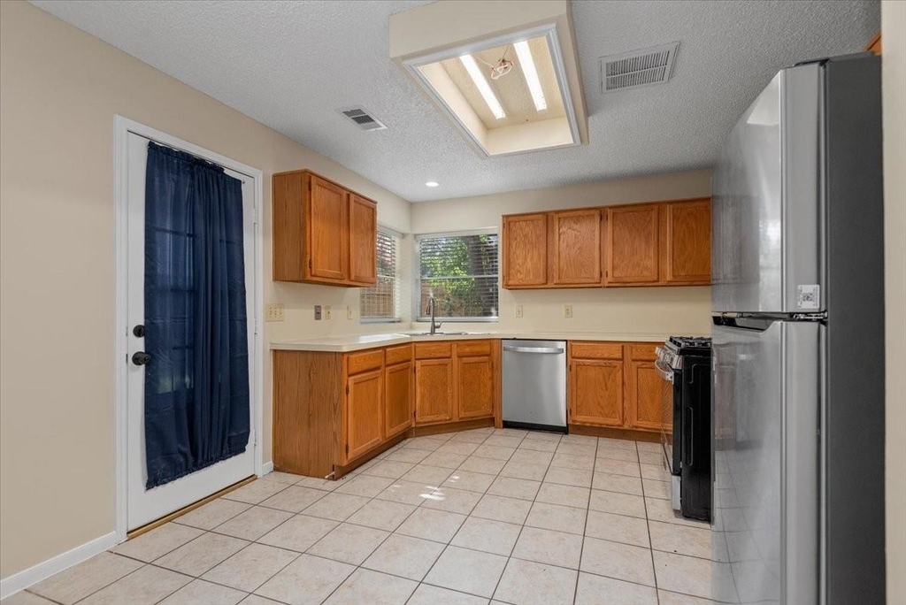 18182 Forest Cedars Drive - Photo 7
