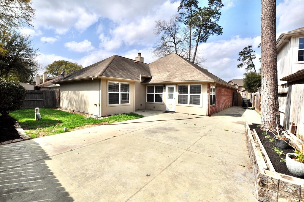 26983 Crown Haven Drive - Photo 19