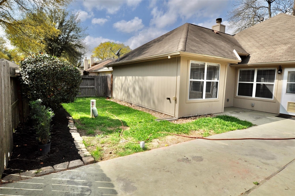 26983 Crown Haven Drive - Photo 20