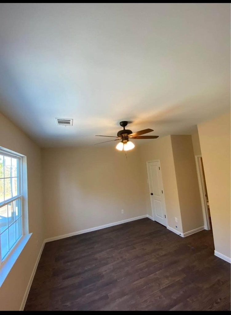 23445 Mcspadon Rd - Photo 5