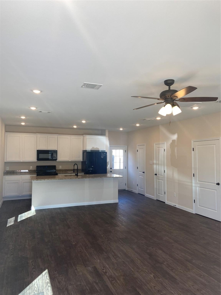 23445 Mcspadon Rd - Photo 1
