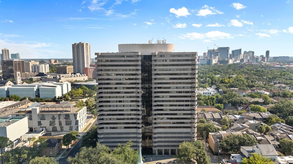 5000 Montrose Boulevard - Photo 0