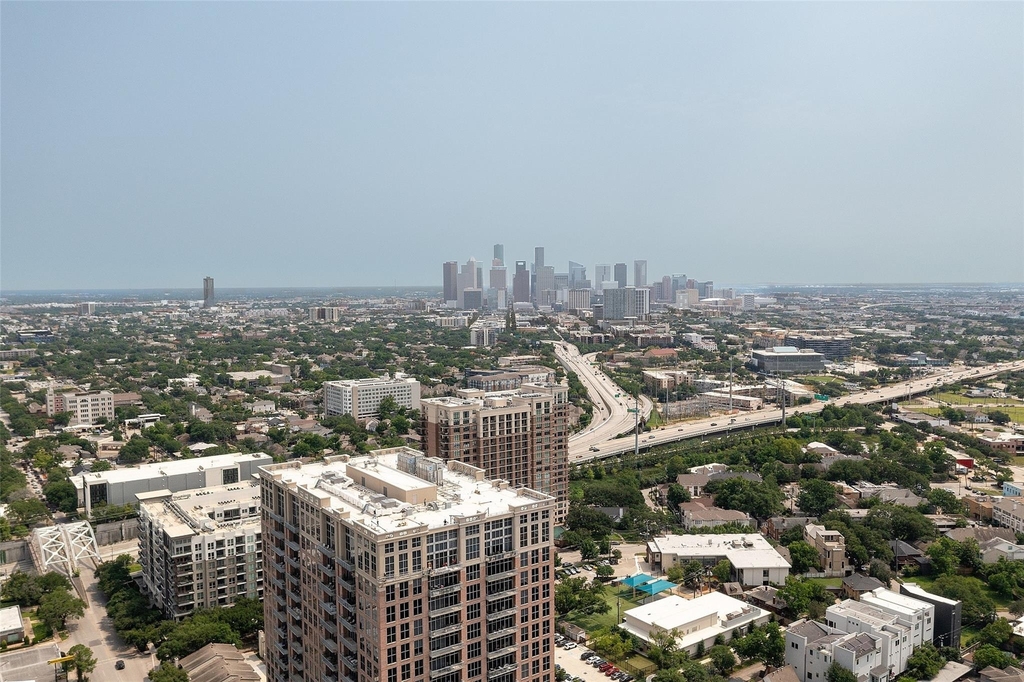 5000 Montrose Boulevard - Photo 34