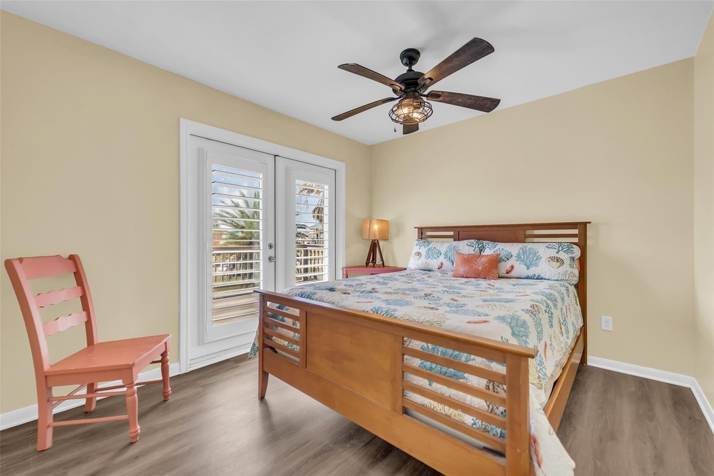 610 Surf Drive - Photo 7