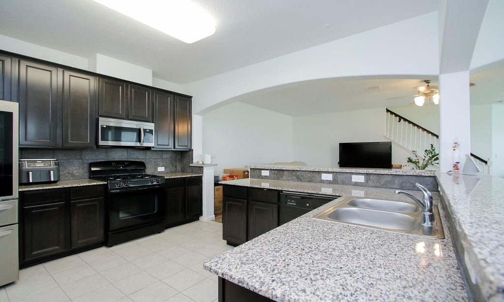10516 Primo Place - Photo 10