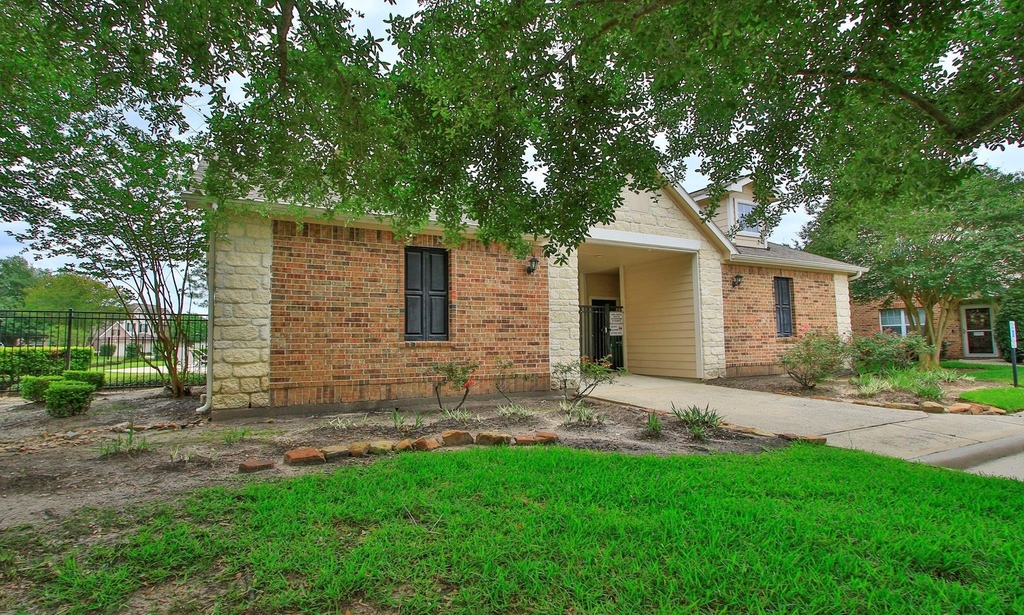 10516 Primo Place - Photo 19