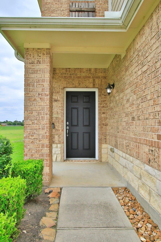 10516 Primo Place - Photo 2