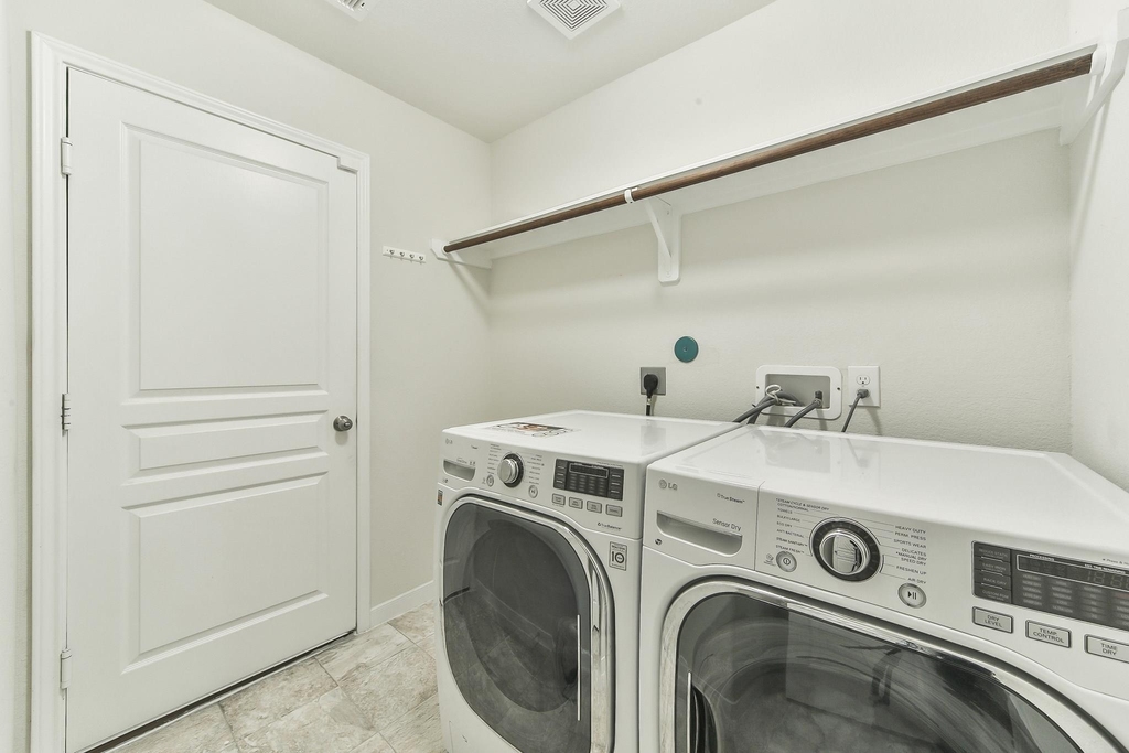 15411 Sienna Peak Lane - Photo 16