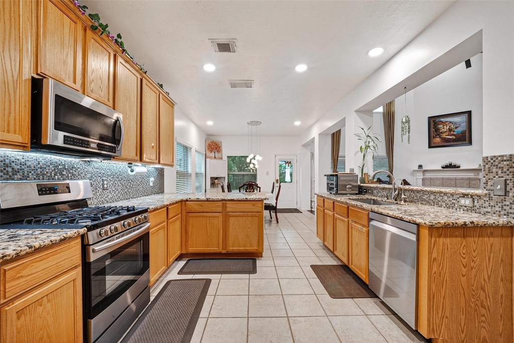2602 Falcon Knoll Lane - Photo 15