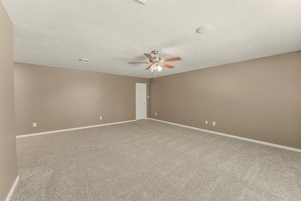 2414 Falcon Knoll Lane - Photo 36
