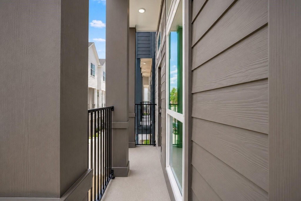 1226 E 23rd Street - Photo 35