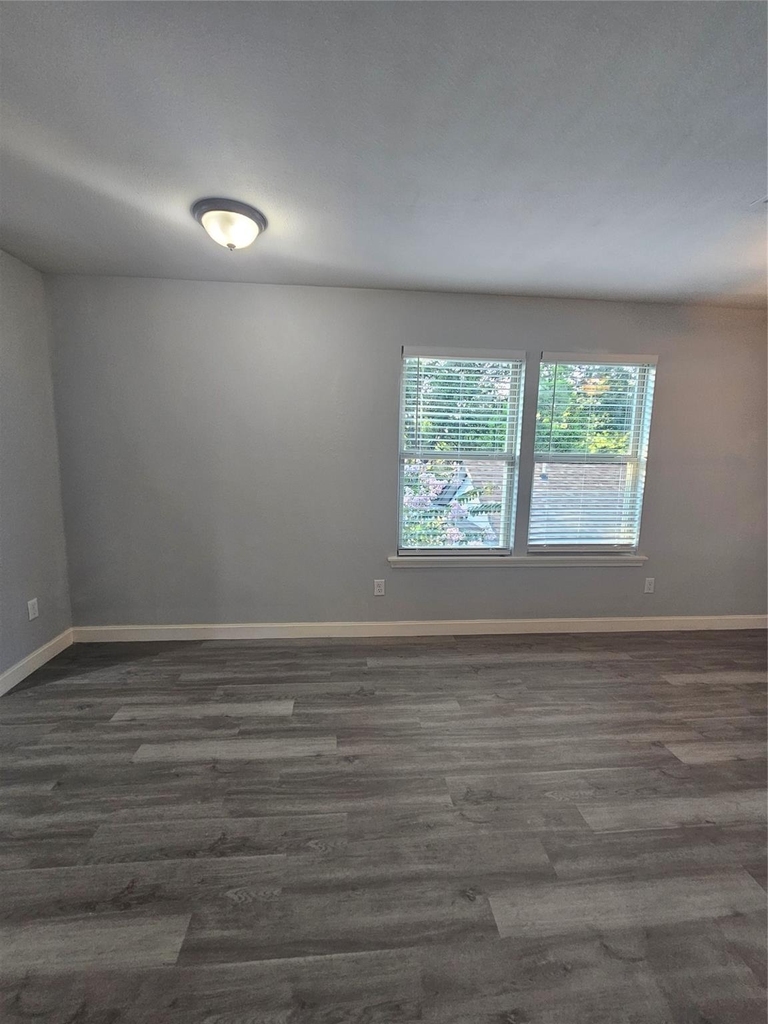 4724 4th           Units    B,c,d,e Street - Photo 11
