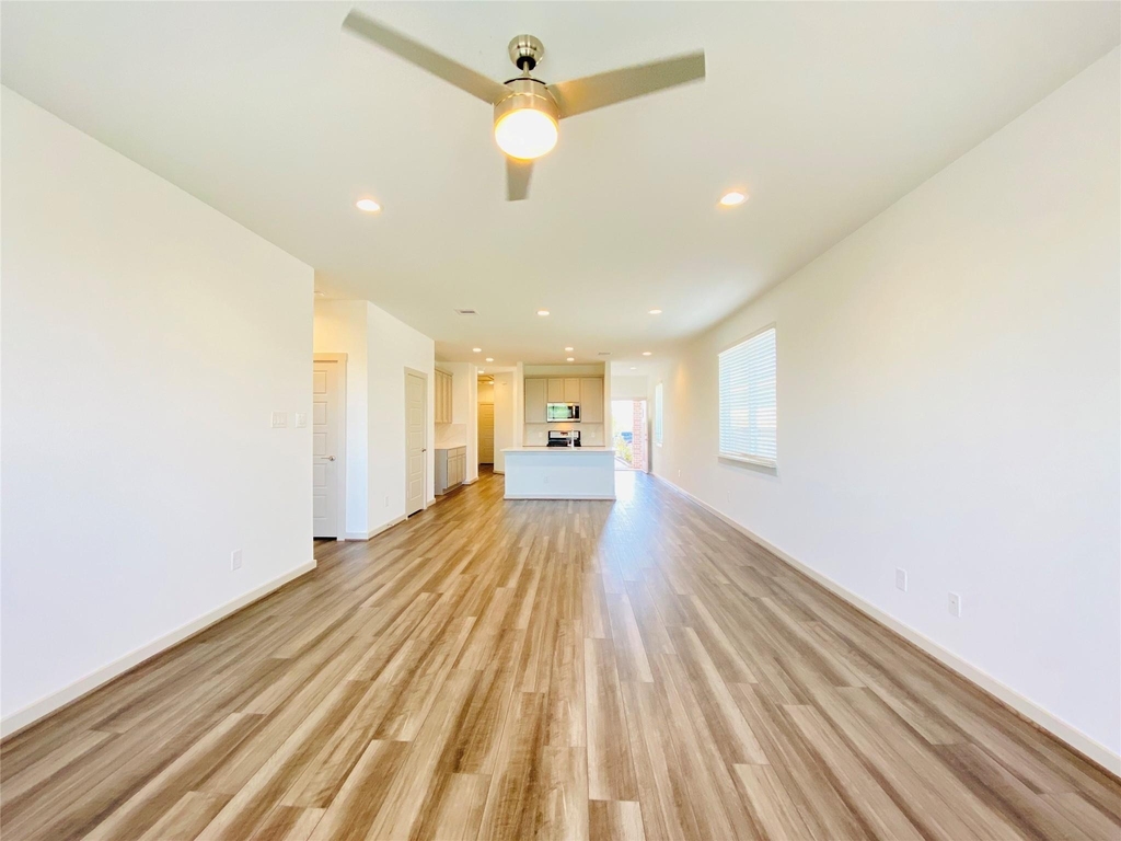2811 Chancery Summit Court - Photo 4