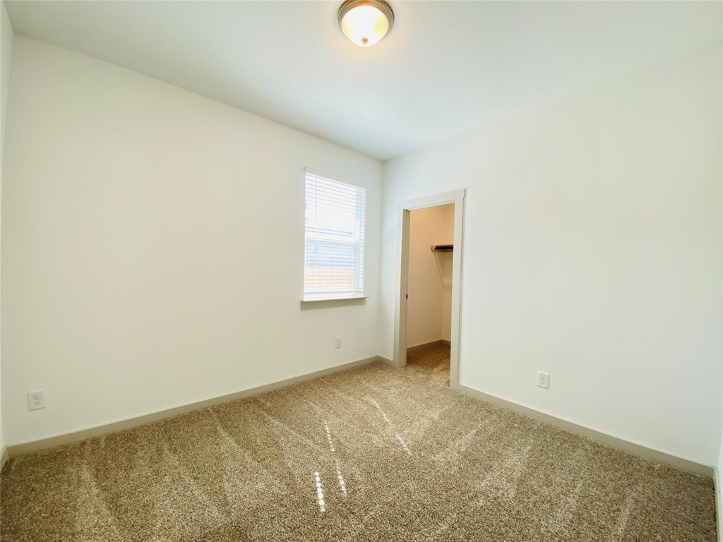 2811 Chancery Summit Court - Photo 11