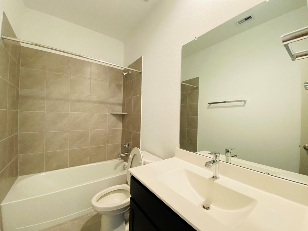 2811 Chancery Summit Court - Photo 14