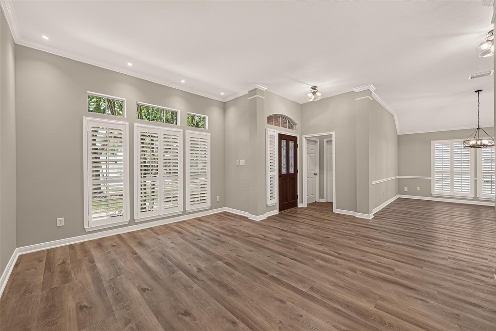 1527 Lake Pauline Court - Photo 7