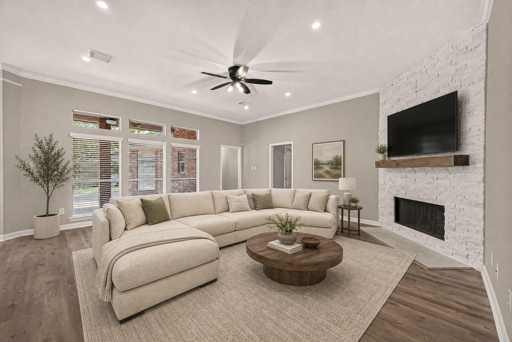 1527 Lake Pauline Court - Photo 11
