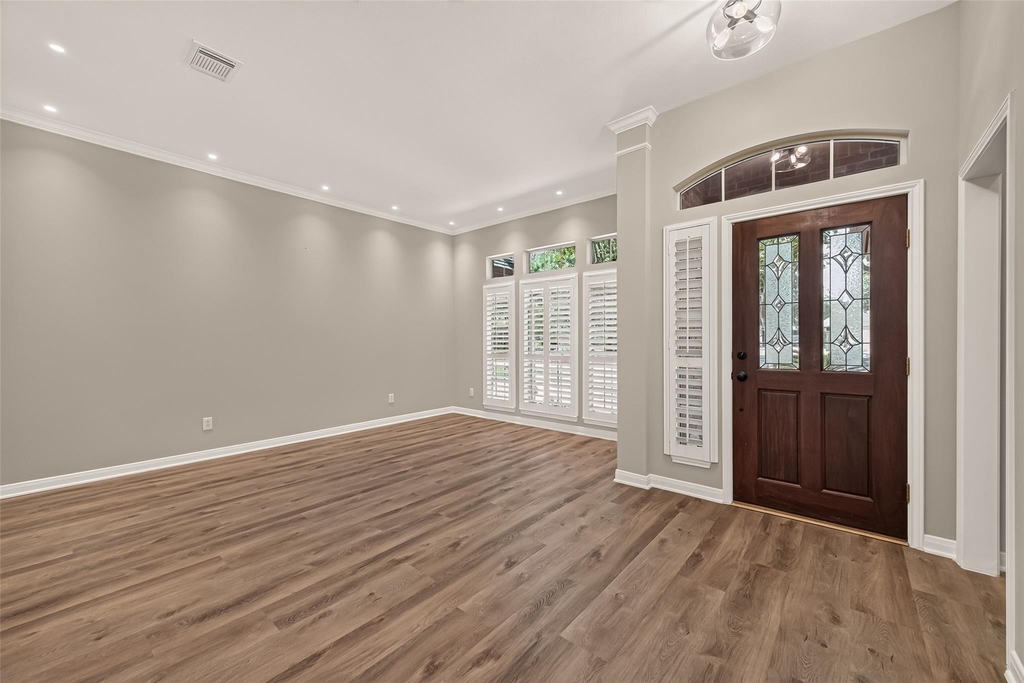 1527 Lake Pauline Court - Photo 6