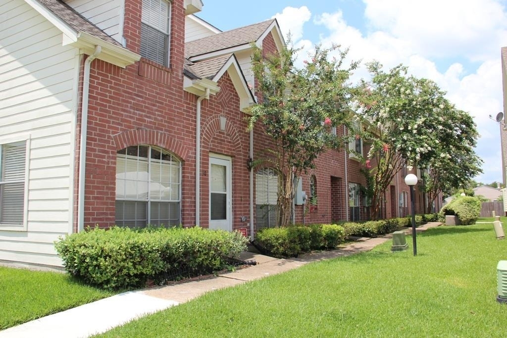 11735 Alief Clodine - Photo 0
