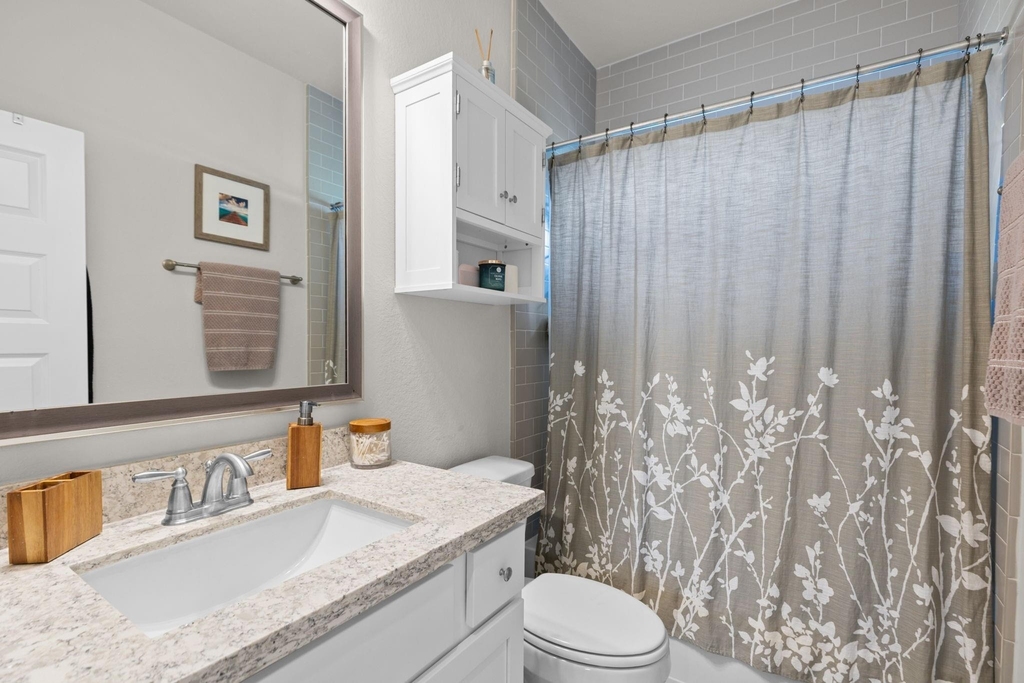 4004 Centre Meadow Way - Photo 26