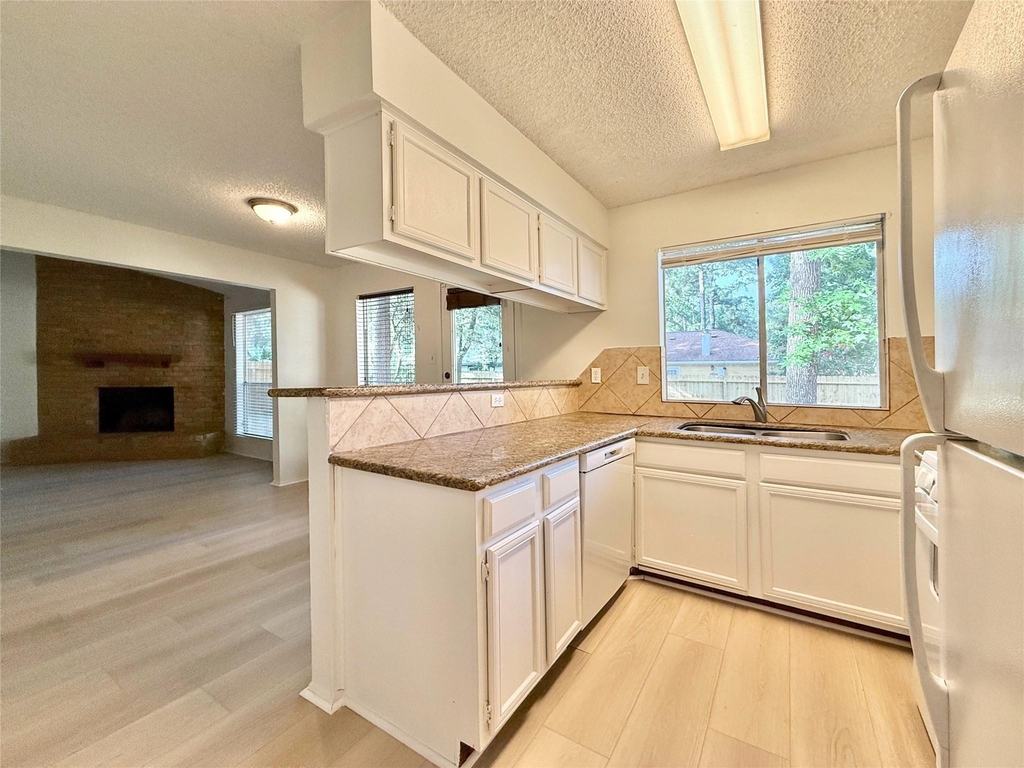 6 Maywind Court - Photo 12