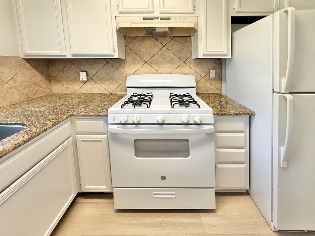 6 Maywind Court - Photo 15