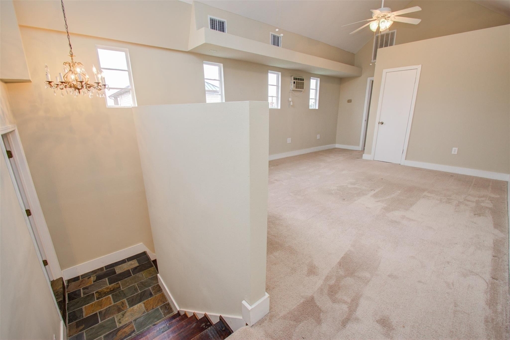 5419 Gulfton Street - Photo 15