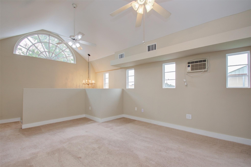 5419 Gulfton Street - Photo 17