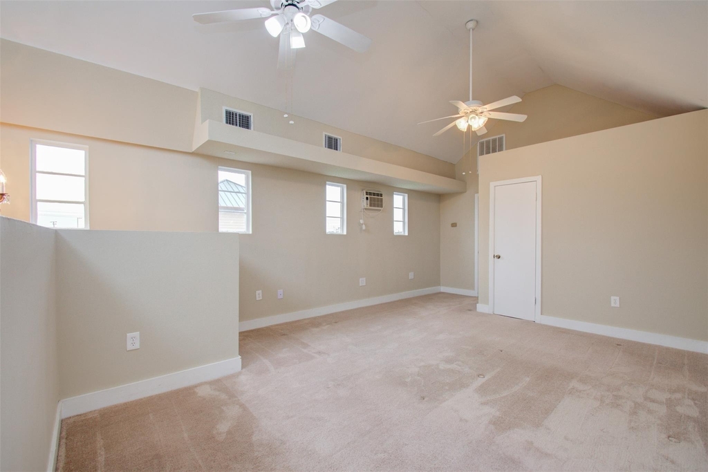 5419 Gulfton Street - Photo 16