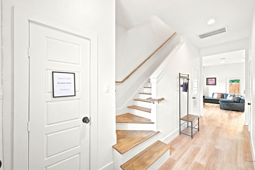 9240 Culver Street - Photo 1