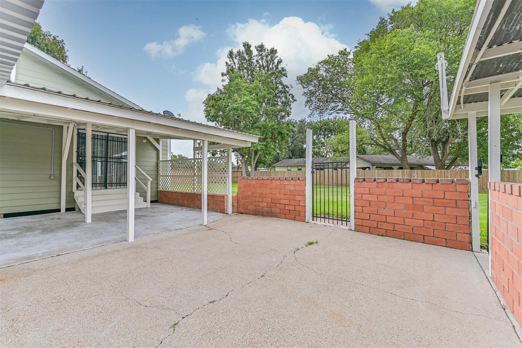 5220 Krueger Drive - Photo 15