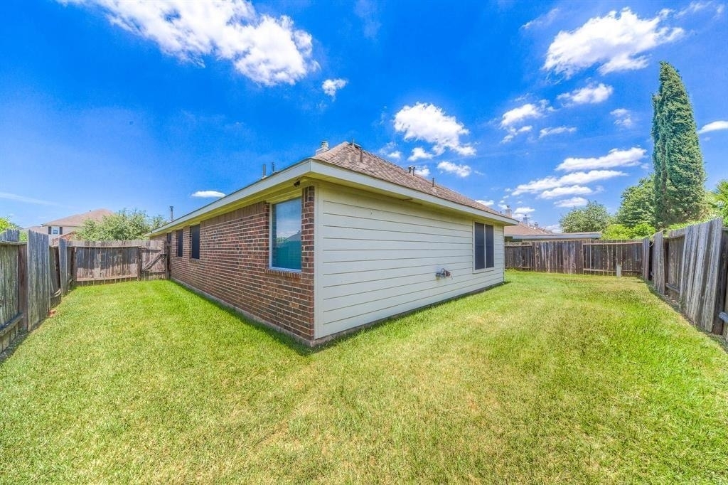 9934 Barr Lake Drive - Photo 17