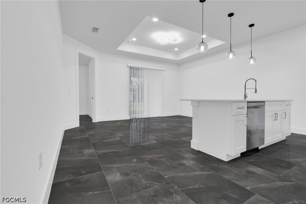 111 Harry Avenue S - Photo 27