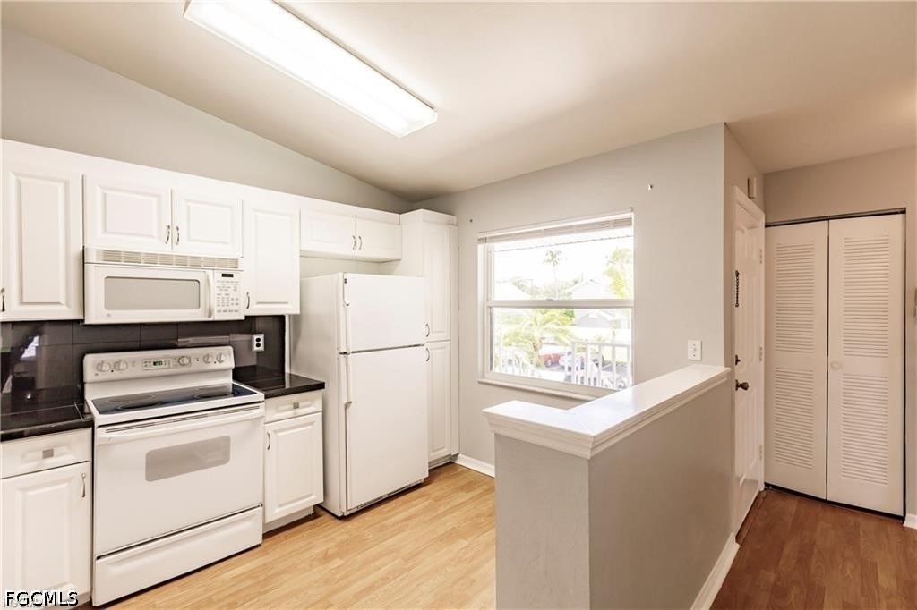 14503 Lakewood Trace Court - Photo 3